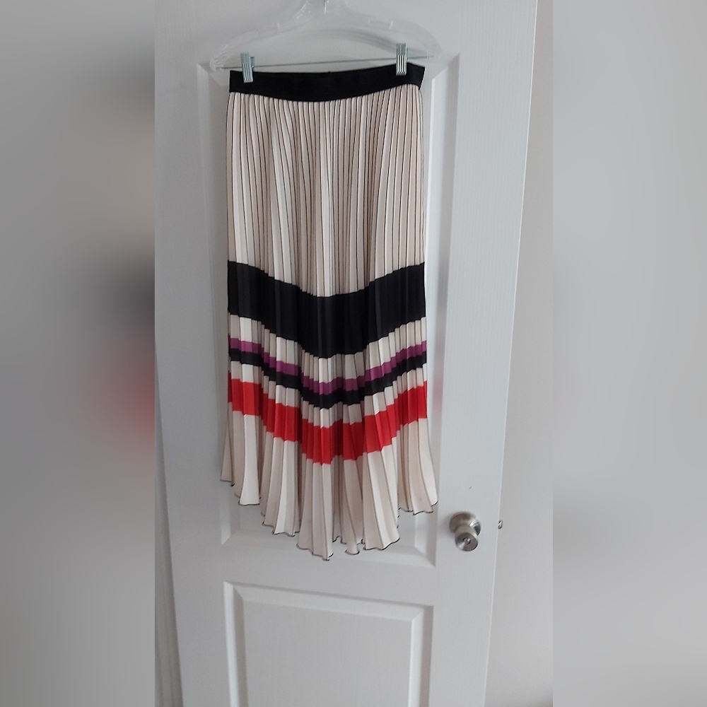 Tristan pleated skirt